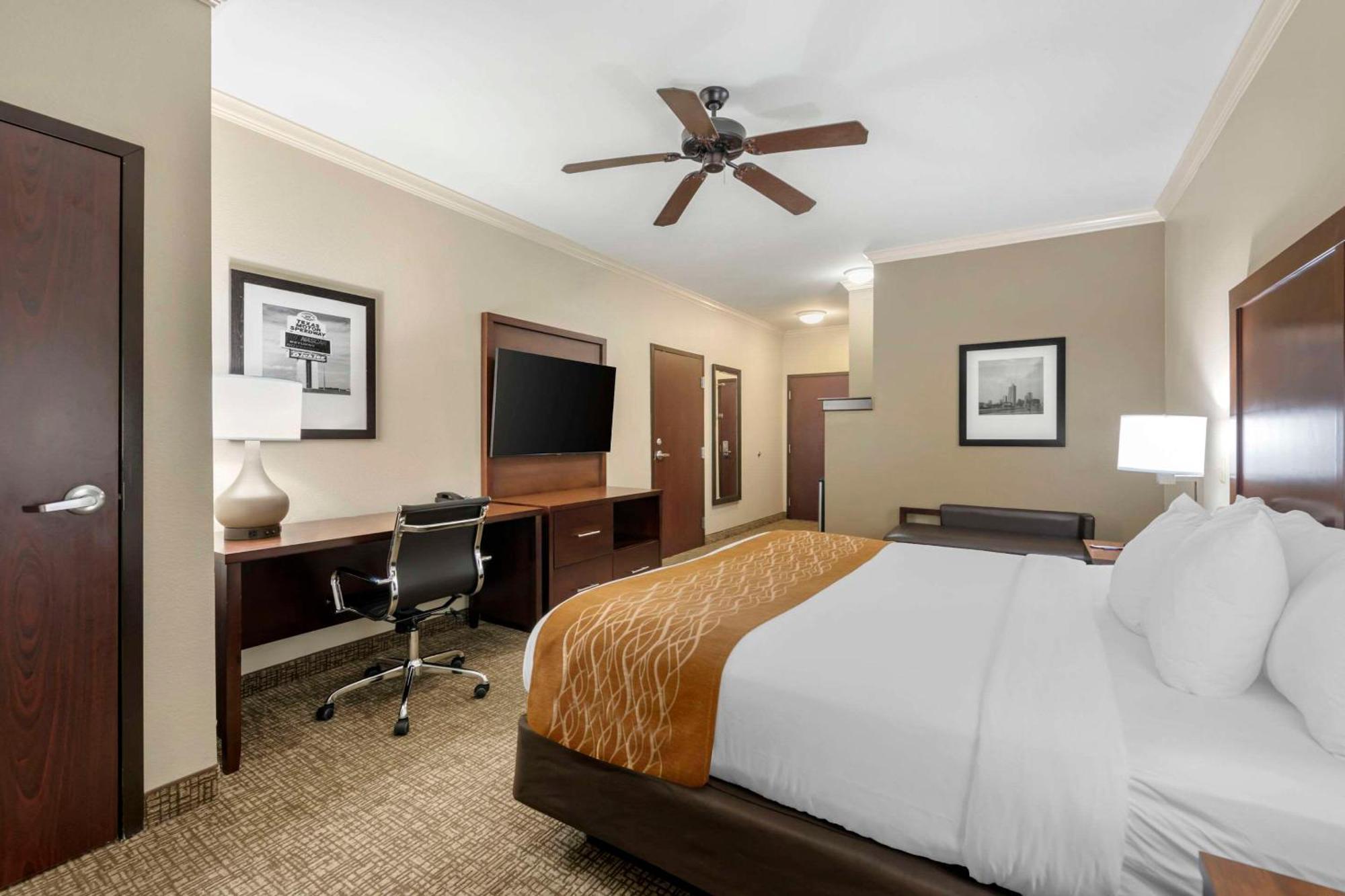 Comfort Inn & Suites Fort Worth - Fossil Creek Kültér fotó
