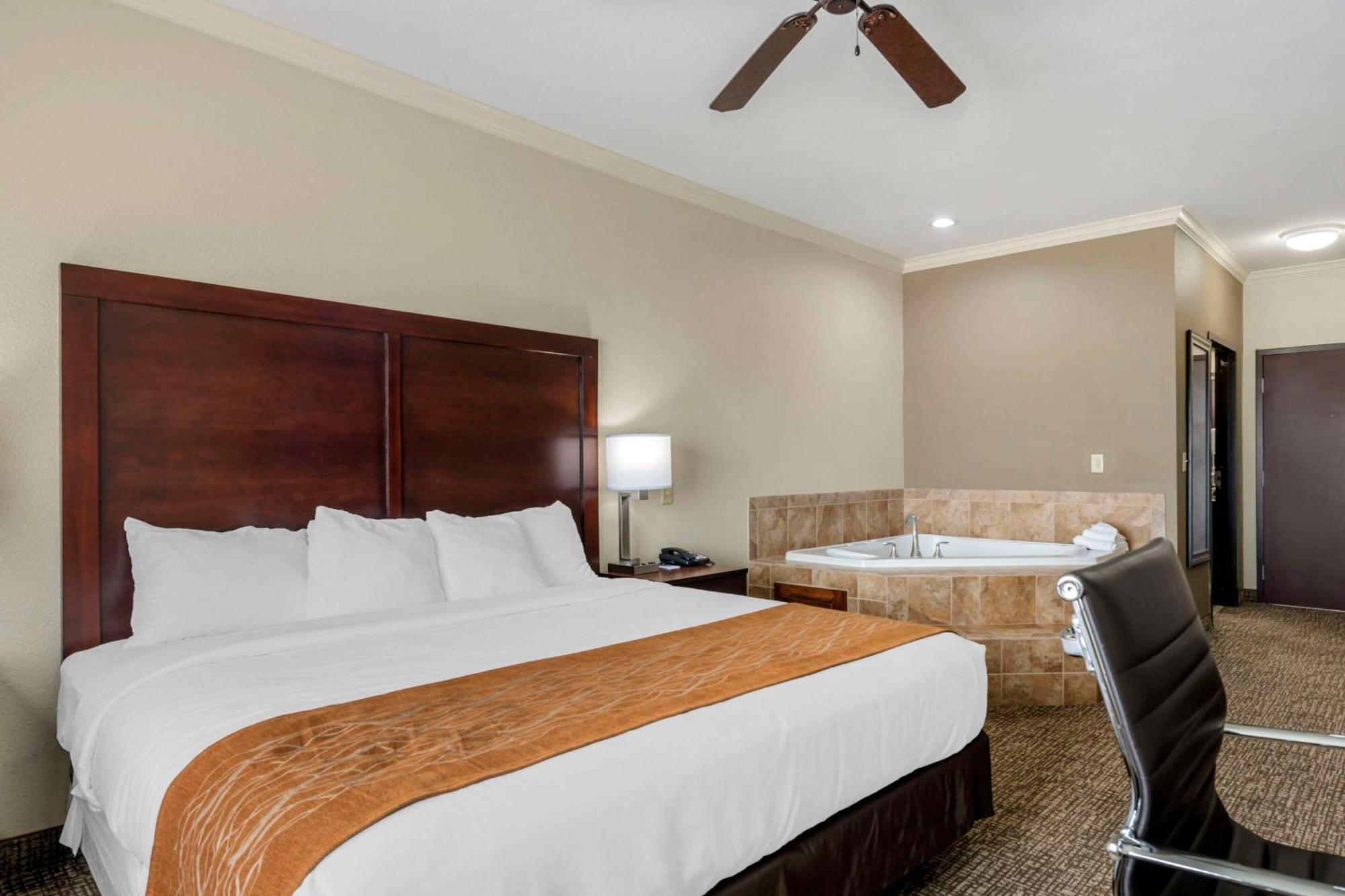 Comfort Inn & Suites Fort Worth - Fossil Creek Kültér fotó